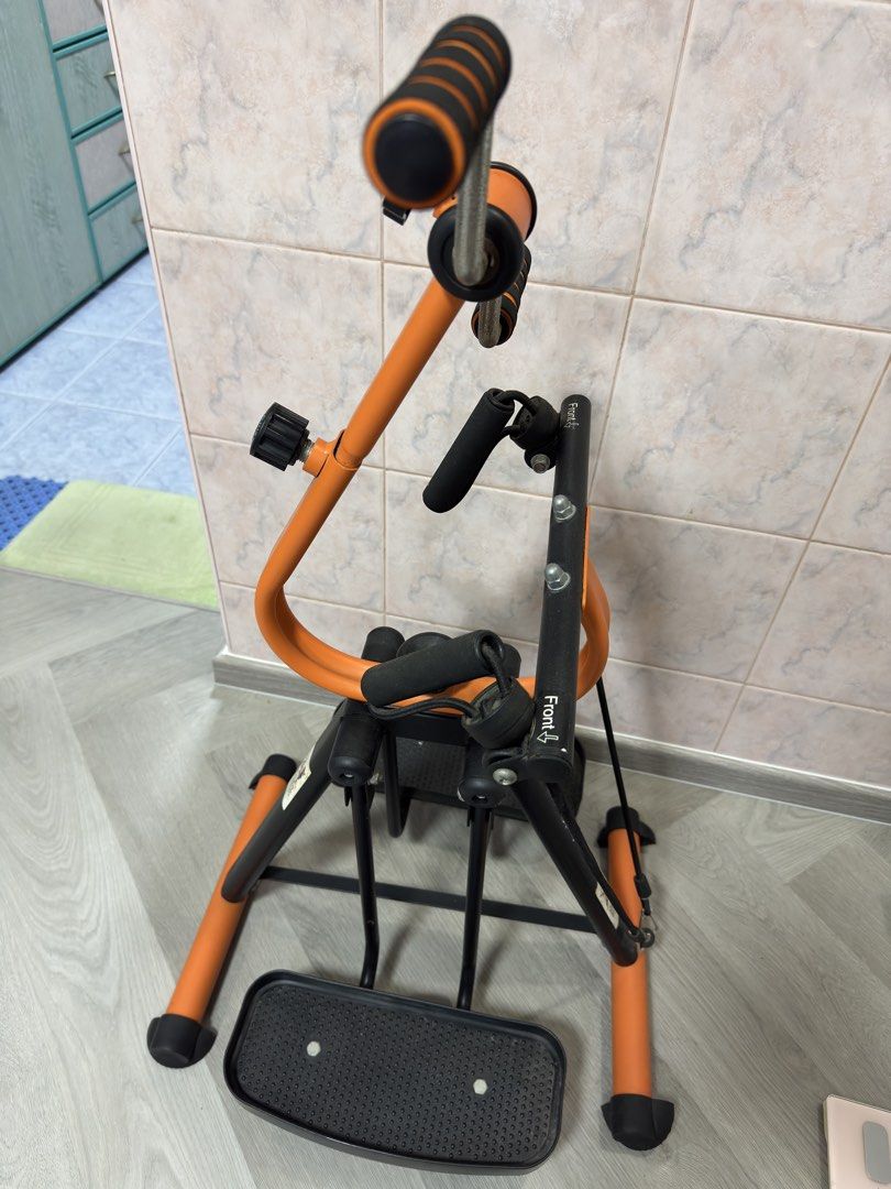 Master Stepper Exercise Machine (Category: Cardio & Fitness Machines) located in Singapore. Submitted by na6bsphfiu (Listing ID 1426893767, Image 3). Description: Great for knee recovery rehabilitation for elderly folks..