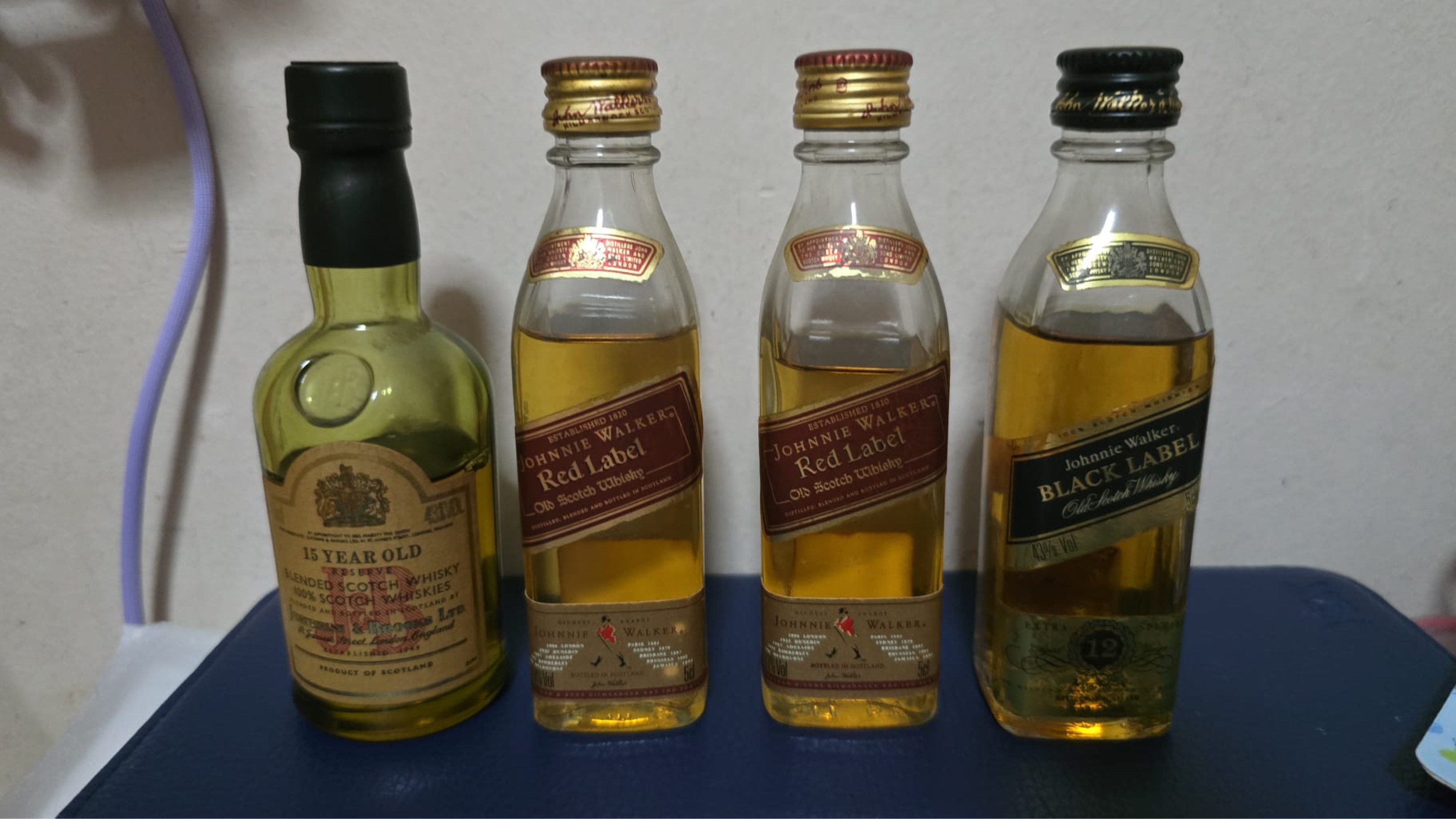 Miniature Whiskey Bottles - Johnnie Walker Red & Black Label, (mini ...