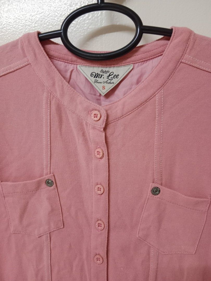 Mr. Lee Pink Dress - Size S (Category: Dresses) located in Makati City. Submitted by jancg55 (Listing ID 1426841940, Image 2). Description: Pink dress from Mr. Lee features a button-down front, short sleeves, and two front pockets. It has a round neckline and decorative stitching details. The size is indicated as S..