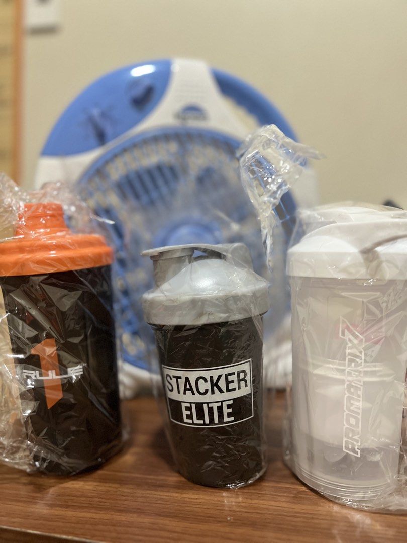 Muscletech Rule 1 Stacker Elite Whey Protein Shaker (Category: Sports & Fitness Nutrition) located in Pasig City. Submitted by thrift_man777 (Listing ID 1367428114, Image 2). Description: Authentic brand new 250 each.