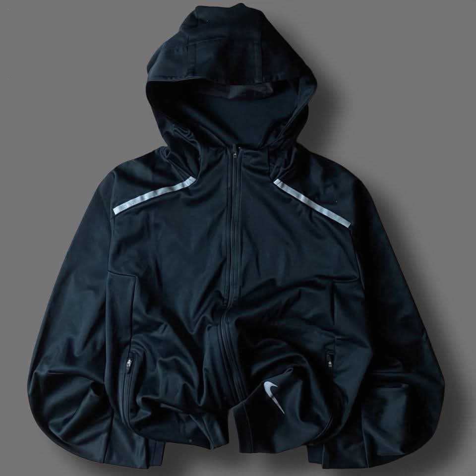 Nike Shield Running Jacket (Category: Activewear) located in Manila. Submitted by davin.c (Listing ID 1426825787, Image 1). Description: Medium Nike Shield Running Jacket. Mint Condition Price slightly negotiable.