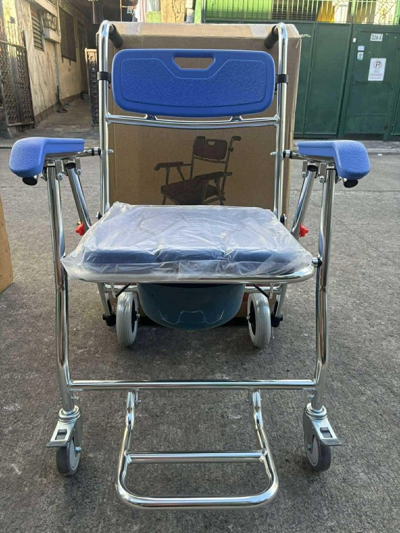 Obese commode chair (Category: Medical Supplies & Tools) located in Manila. Submitted by brightflower_273879 (Listing ID 1426892177, Image 1). Description: Brand new foldable aluminum high quality same day delivery .
