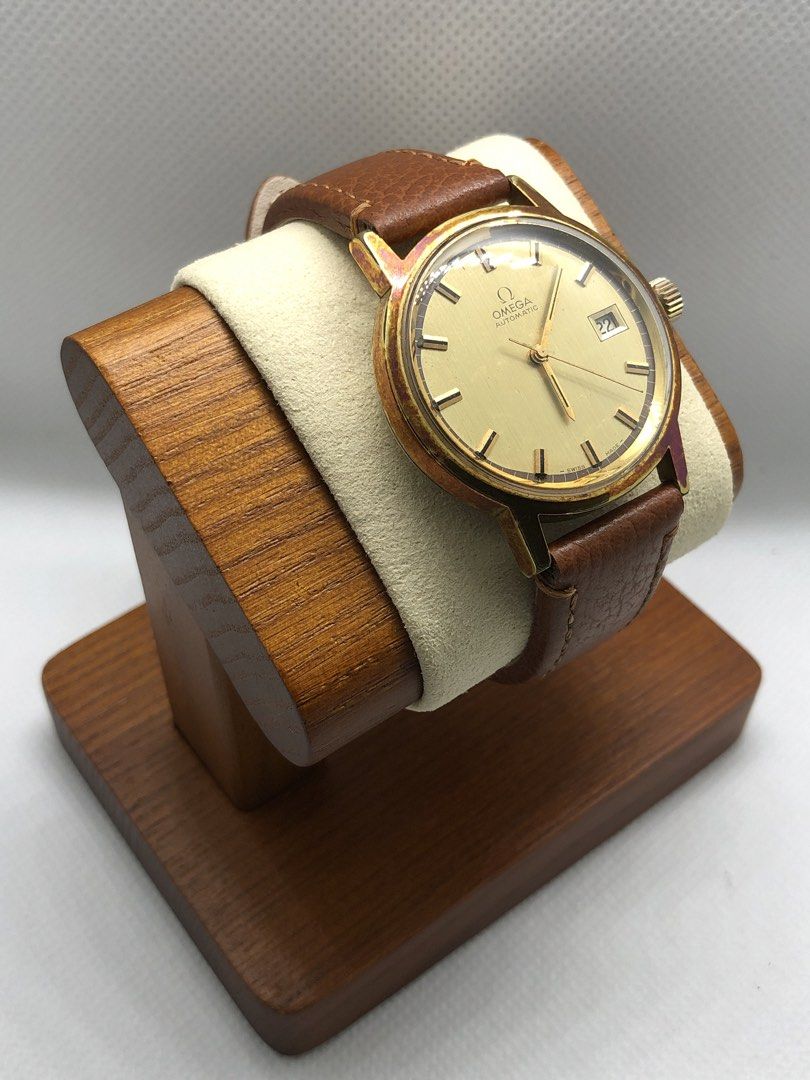 Omega Automatic Watch with Brown Leather Strap (Category: Luxury Watches) located in Manila. Submitted by pauljacov24 (Listing ID 1426933260, Image 3). Description: Case with perfect oxidation .