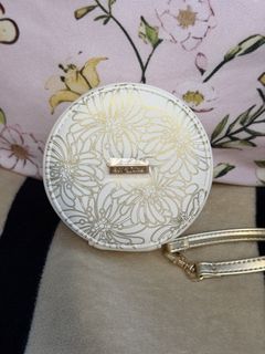 （分類：）位於 。 由 littlethings0920 提交（商品編號 1426795742，圖片 1）。簡介： 。