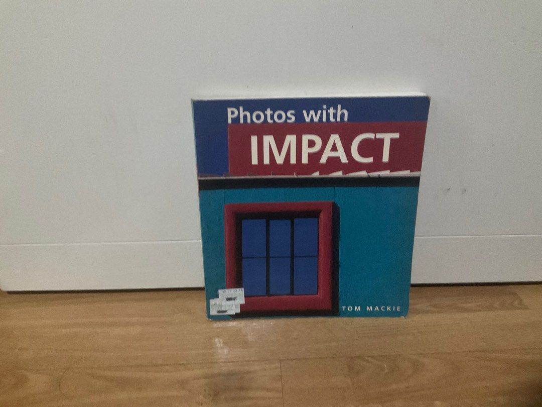 Photos with Impact by Tom Mackie (Category: Storybooks) located in Antipolo. Submitted by thingymabobs (Listing ID 1426906949, Image 1). Description: .