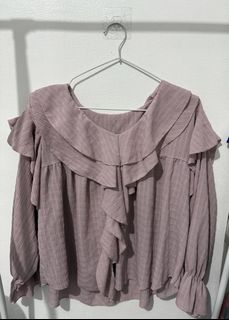 (Category: ) located in . Submitted by ladyclutter (Listing ID 1426922157, Image 1). Description: .