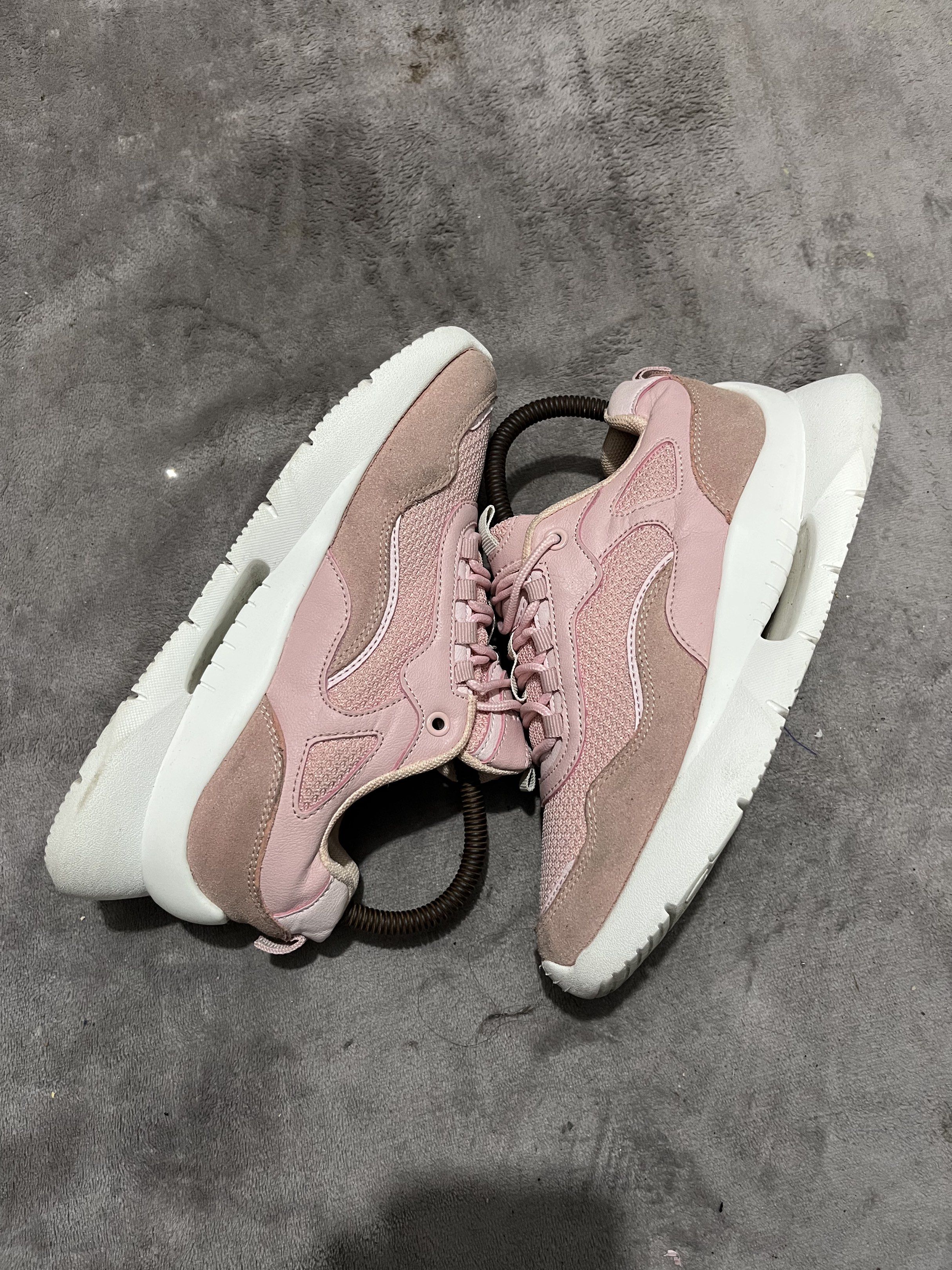Pro-Specs Stax 2 | Size 6.5 womens (Category: Sneakers) located in General Trias. Submitted by zrchustle.604 (Listing ID 1426956729, Image 3). Description: Pro-Specs Stax 2 The shoe in the image is a Pro-Specs sneaker, specifically consistent with the Stax 2 model in pink. Pro-Specs is a well-known Korean sports shoe brand..