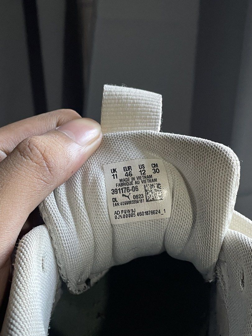 Puma RsX Sneakers (Category: Sneakers) located in Cebu City. Submitted by second_and_second (Listing ID 1426957159, Image 2). Description: .