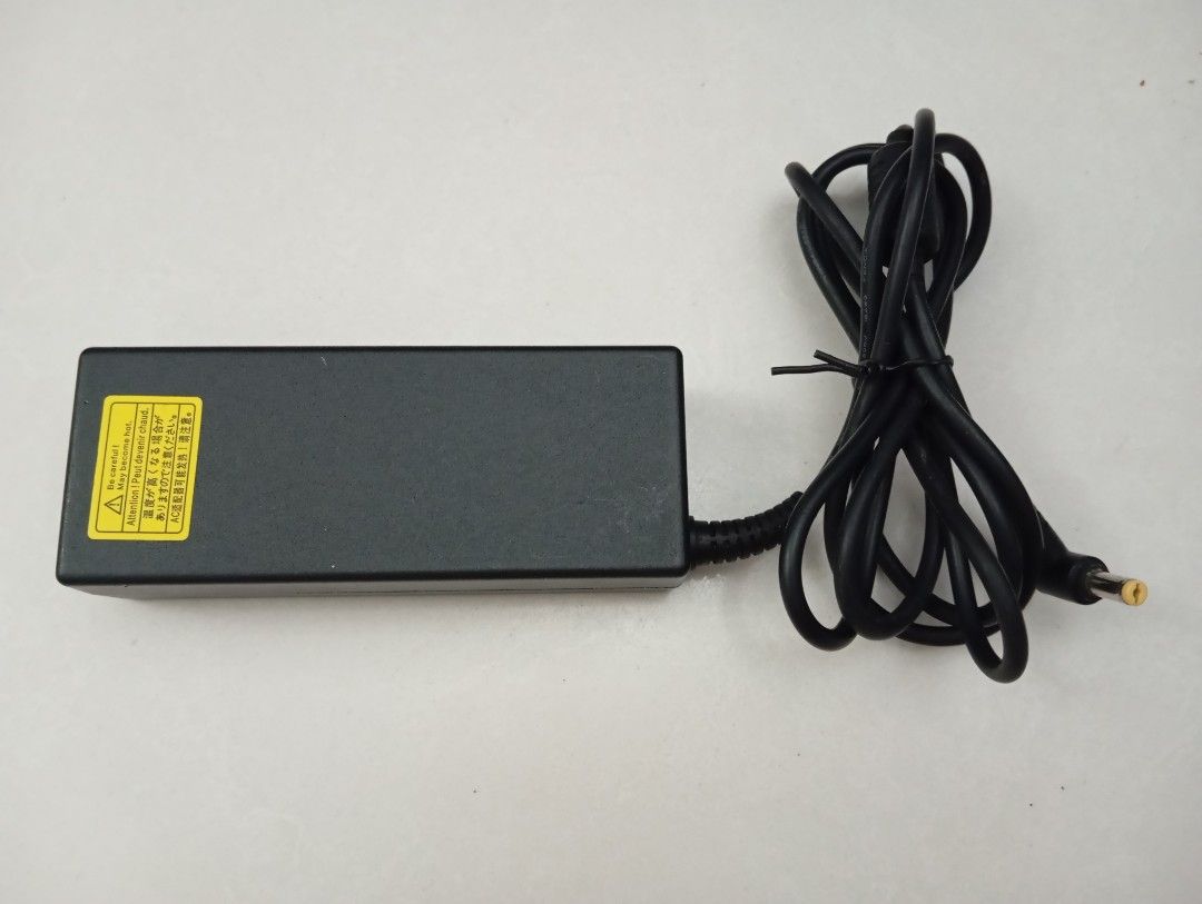 Replacement AC Adapter 90W 18V405984362113935361