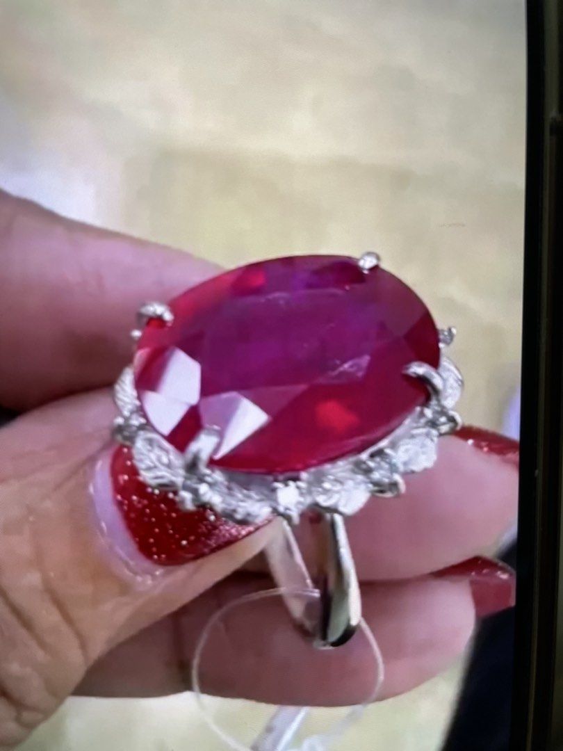 Ruby and Diamond Ring (Category: Rings) located in Singapore. Submitted by gemsandjewelry (Listing ID 1426928201, Image 6). Description: K18 white gold Japan 8.78 gram Ruby 12.23 Diamonds 0.19.