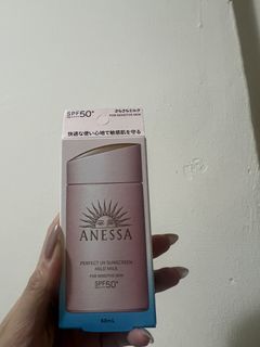 由 rose0308 (刊登 ID 1426923029，圖片 1) 提交，位於 的 (類別：)，說明：。