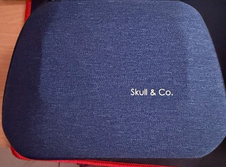 Skull & Co. Controller Carrying Case for ALL Controllers (Denim) - Blue and Black (Category: Cases & Covers) located in Davao. Submitted by personakate (Listing ID 1426810227, Image 1). Description: "Storage Space - for headphone/back button attachment Hard-shell material & water-resistant cover - provides 360° protection for your controller Thumb Grip compatible - no pressure on analog sticks YKK zipper - smooth and durable Mesh pocket - store s
