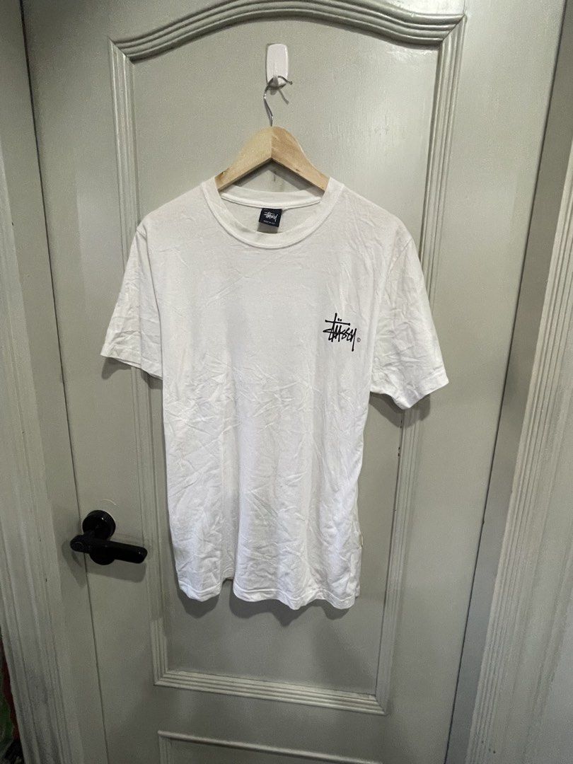 Stussy White T-shirt (Category: Tshirts & Polo Shirts ) located in Manila. Submitted by declutterprom (Listing ID 1426868686, Image 2). Description: 18.5 by 27 Blue stain Needs wash .