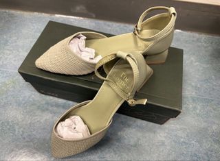 （分類：）位於 。 由 clothesforgood 提交（商品編號 1426826205，圖片 1）。簡介： 。