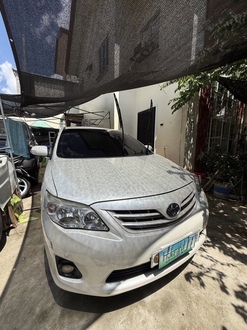 Toyota Corolla Altis 1.6 (A) (Category: Used Cars) located in Manila. Submitted by chelsea111 (Listing ID 1426814790, Image 2). Description: 2014 Toyota Altis 1.6V 10.5 gen Pearl White Automatic Keyless entry Push start button Parking sensors Plate ending 4 72k+ odo Clean interior Stock mags Company maintained As is where is Negotiable. Best offer. PM for inquiries or viewing schedule.