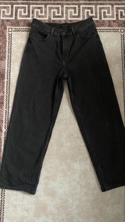 (Category: ) located in . Submitted by usednaeim (Listing ID 1426959021, Image 1). Description: .