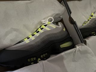 （分類：）位於 。 由 somethinggoodss 提交（商品編號 1426353760，圖片 1）。簡介： 。
