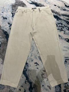 (Category: ) located in . Submitted by mare0thrift (Listing ID 1426800290, Image 1). Description: .