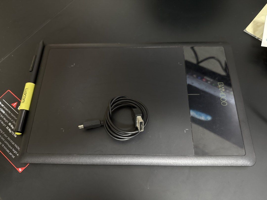 Wacom Bamboo Pen CTL-470K Drawing Tablet, Computers & Tech, Parts ...