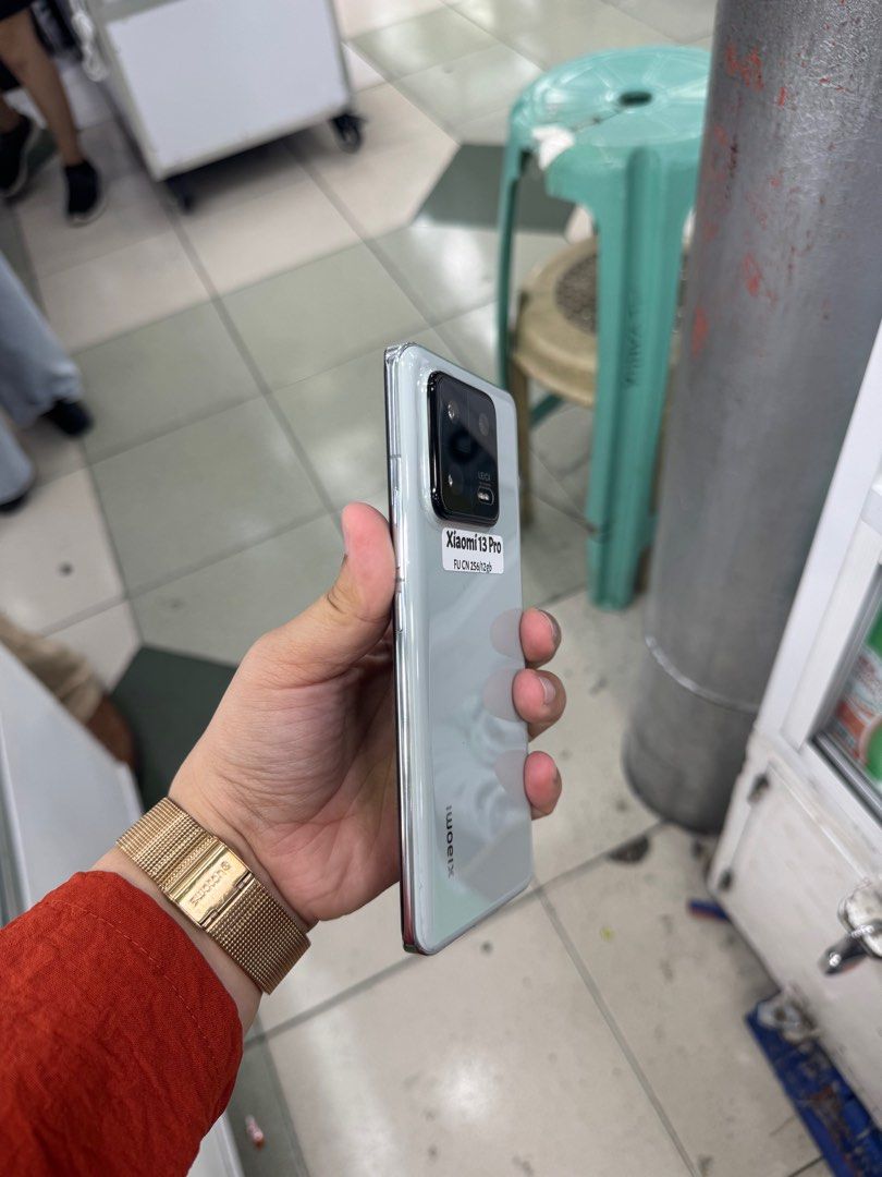 Xiaomi 13Pro 256gb FU CN Variant No issue (Category: Xiaomi) located in San Juan City. Submitted by javedsgadgetshop (Listing ID 1426915233, Image 2). Description: INSTALLMENT OPTIONS : SPAY LATER / GGIVES / CREDIT CARD! WE BUY AND SELL SO PWEDE MAGBINTA OR SWAP ! Quick Specs : 💵 Xiaomi 13 Pro •256gb •CN Variant •Good batt health •Factory Unlock •99% Smoothness •No hidden issue | No Repaired •100% Authentic | Not Refurbished •w/ OEM Charger & st