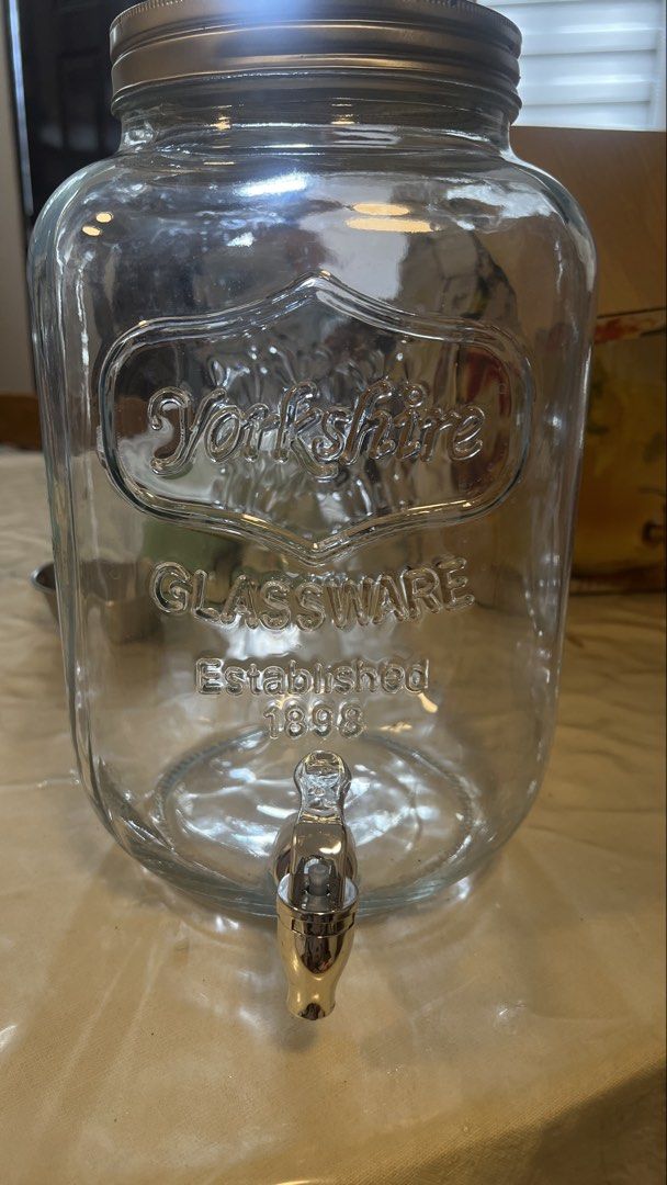 Yorkshire Glassware Beverage Dispenser 2.15 Gallons (Category: Other Kitchenware & Tableware) located in Manila. Submitted by rizza.estrada172714 (Listing ID 1426849987, Image 2). Description: Brand new 2.15 Gallons Glass Beverage Dispenser With minor dent and scratches on the lid. (Stored in the cabinet for a long time).