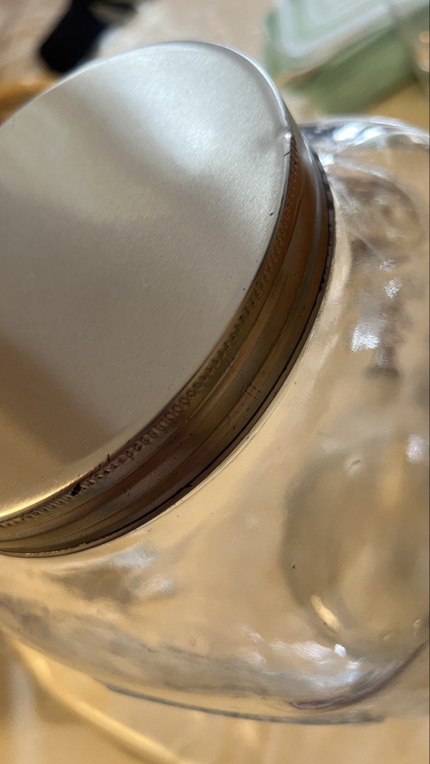 Yorkshire Glassware Beverage Dispenser 2.15 Gallons (Category: Other Kitchenware & Tableware) located in Manila. Submitted by rizza.estrada172714 (Listing ID 1426849987, Image 3). Description: Brand new 2.15 Gallons Glass Beverage Dispenser With minor dent and scratches on the lid. (Stored in the cabinet for a long time).