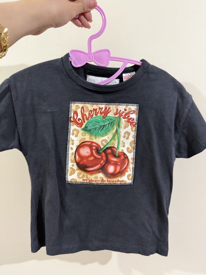 Zara blouse/top size 2-3 yrs old (Category: Babies & Kids Fashion) located in Paranaque City. Submitted by paupreloveditems (Listing ID 1426931396, Image 2). Description: .
