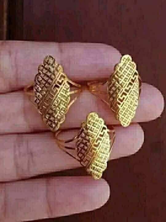 18K Saudi Gold FenFen Solid Ring (Category: Rings) located in Caloocan City. Submitted by cheskhaionlinestore2.0 (Listing ID 1427000811, Image 1). Description: 18K Saudi Gold ✨ Solid FenFen Ring Size 6,7,8 ₱5800 only ⚡ 🍒Nasasangla💯/ Pawnable 💯 🍒Ship Via Lbc/ JNT 🍒Same Day delivery via LALAMOVE 🚚 🍒Wise and Lifetime Investment 💯 🍒 Brandnew 💯 🍒Open for COD/COP with downpayment to avoid cancellation of orders ‼️ DM for faster Transaction �
