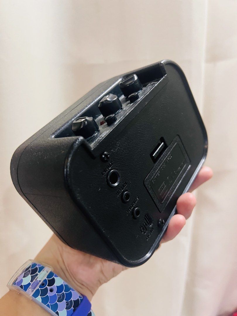 Affordable portable guitar amplifier 😍👌 (Category: Soundbars, Speakers & Amplifiers) located in Malolos. Submitted by afford.japan (Listing ID 1427042908, Image 2). Description: Affordable portable guitar amplifier 😍👌.