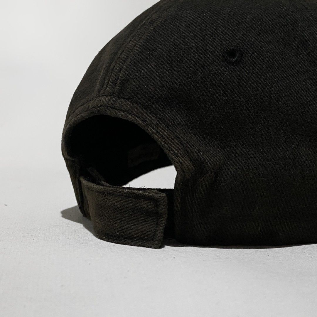 Balenciaga Cap (Category: Caps & Hats) located in Bacolod City. Submitted by bt_ph (Listing ID 1427029303, Image 3). Description: Authentic! BALENCIAGA ARCHETYPE Dadhat Naturally used colorway Size: Large .