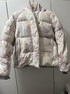 （分類：）位於 。 由 lolupkan87 提交（商品編號 1427095652，圖片 1）。簡介： 。