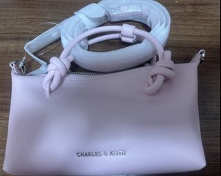 （分類：）位於 。 由 llovesell 提交（商品編號 1427084929，圖片 1）。簡介： 。
