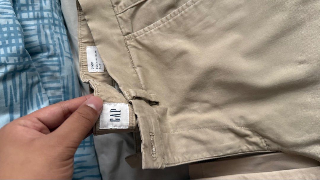 Chino pants bundle (Category: Chinos) located in Quezon City. Submitted by reidify (Listing ID 1426981144, Image 3). Description: ₱1400 take all all size S all original cubao qc loc .