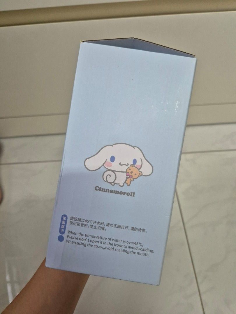 Cinnamoroll Water Bottle - 690ml485772050480517122