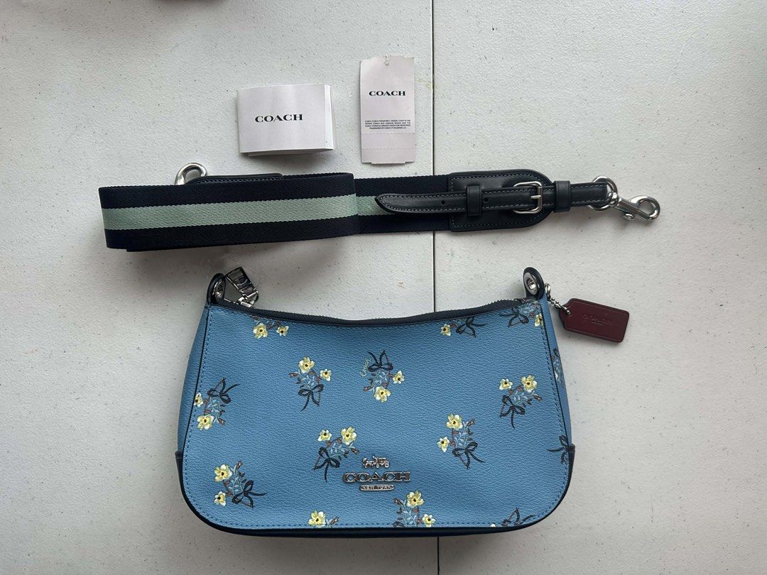 Coach Floral Print Shoulder Bag (Category: Luxury Bags & Wallets) located in Manila. Submitted by theclosetcycle (Listing ID 1426988119, Image 1). Description: ✨ Never used, no defects ✨ tags not attached ✨ no dust bag.