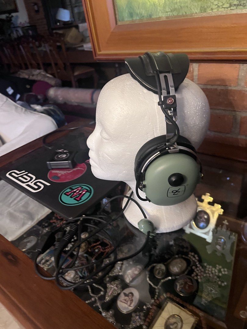 David Clark h10-13s Aviation Headset (Category: Headphones & Headsets) located in Quezon City. Submitted by igi_88 (Listing ID 1427004897, Image 1). Description: David clark h10-13s Dual plug for ga aircraft(c150, c152, c172 etc.) Used W 2 weeks personal warranty With upgraded oregon aero pads kit worth 133usd 18500 09178885847 Qc commonwealth meetups Can also do shipping.
