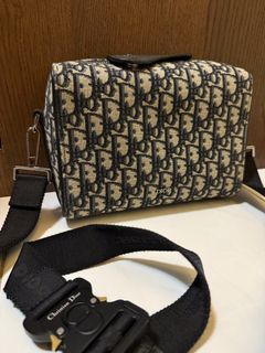 （分類：）位於 。 由 lewisl 提交（商品編號 1427100504，圖片 1）。簡介： 。