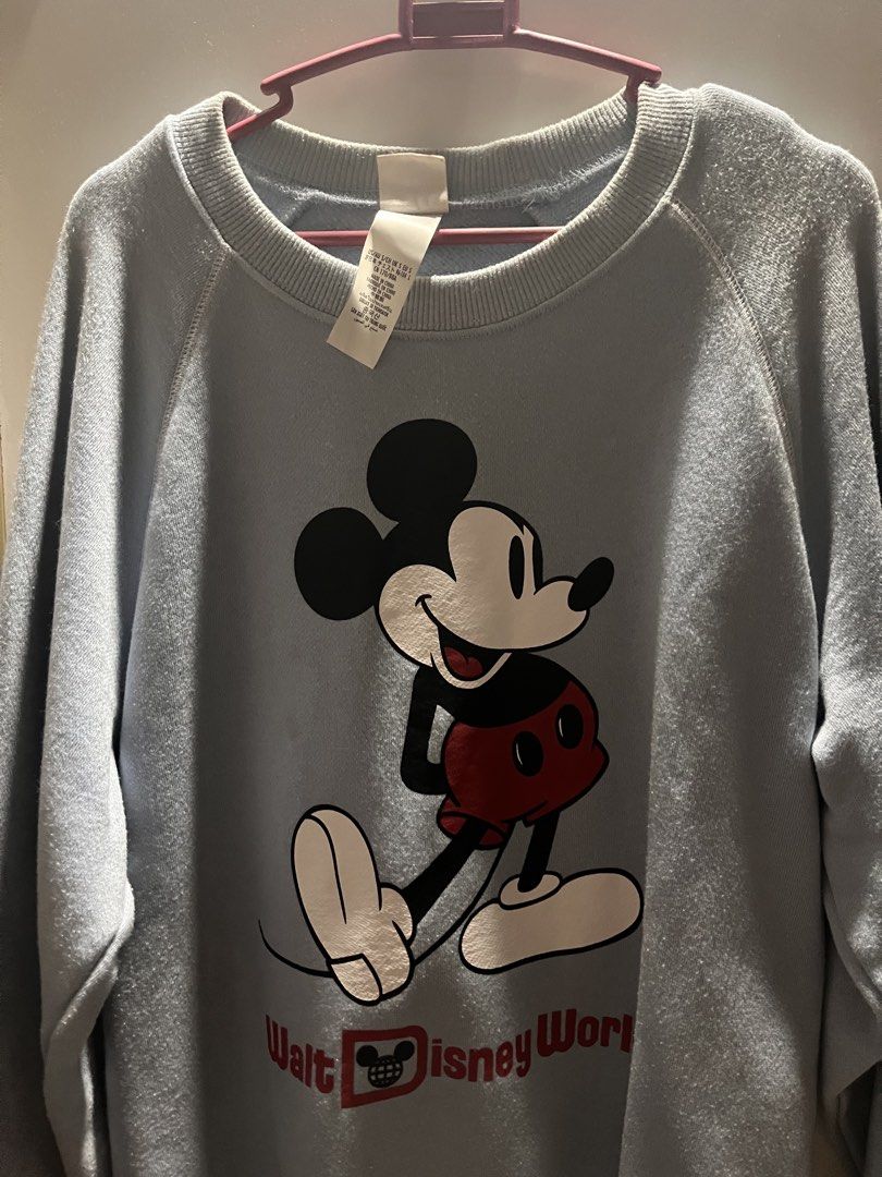 Disney Mickey Mouse Sweatshirt (Category: Coats, Jackets and Outerwear) located in Manila. Submitted by sethsethsethseth (Listing ID 1427057062, Image 1). Description: Rfs does not fit me (used once in disneyland) Unisex.