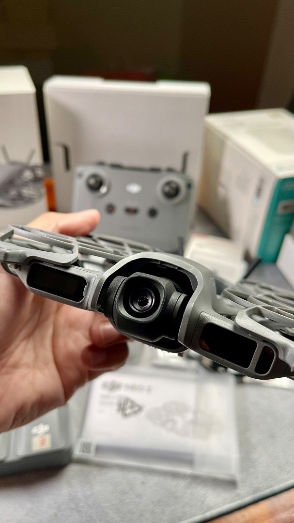 DJI NEO 2 (FMC) + Extras (Category: Drones) located in Santa Rosa. Submitted by stein_pixl (Listing ID 1427113905, Image 3). Description: DJI Neo 2 Fly More Combo (RC-N3) – Complete Bundle, Ready to Fly Purchased: • From DJI ARS North Edsa • Original Price: ₱20,590 • Selling Price: ₱12,590 ⸻ Inclusions: * DJI Neo 2 Drone * Fly More Combo (RC-N3 Remote Controller) * Batteries (multiple, from Fly More Combo) * Charging Hub * Extra Propellers * Scre
