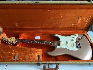 (Category: ) located in . Submitted by fendermusicman (Listing ID 1426967916, Image 1). Description: .