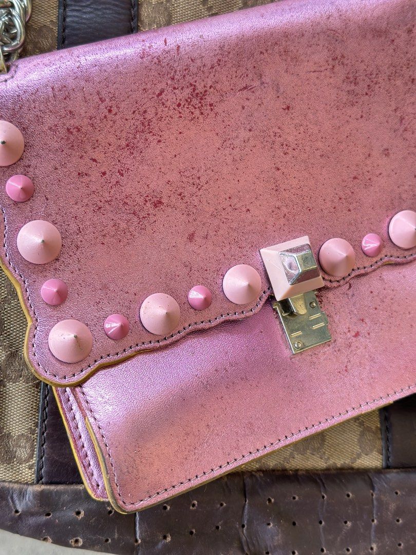 Fendi Kan Mini Pink Studded Chain Bag (Category: Luxury Bags & Wallets) located in General Santos City (Dadiangas). Submitted by toysville888 (Listing ID 1427156224, Image 3). Description: FOR PROJECT BAG.. for diy bag restoration RFS: hindi ako marunong 😅 with serial numbers all hardwares has FENDI engraved or FF.