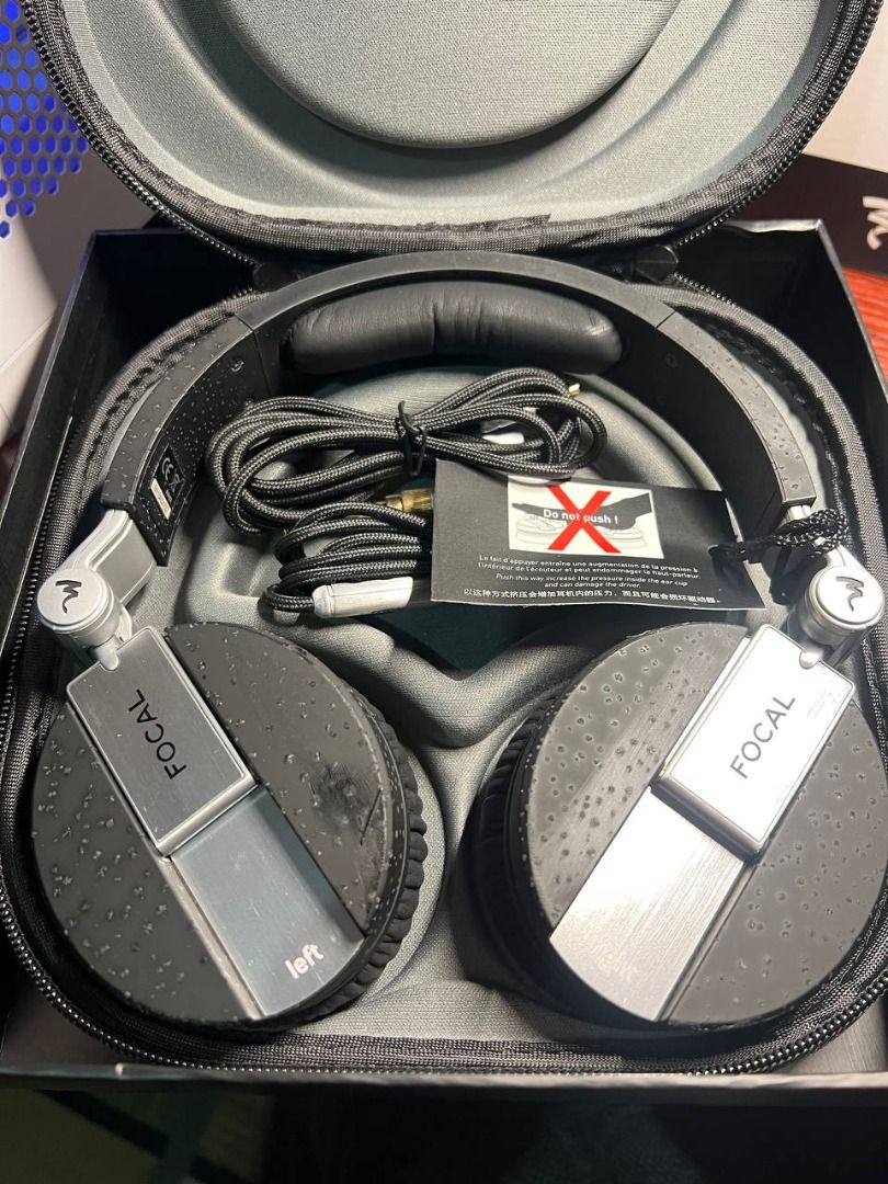 Focal Spirit One Headphones (Category: Headphones & Headsets) located in Baguio. Submitted by carlbenta (Listing ID 1427100441, Image 3). Description: Focal Spirit One headphones with a carrying case, original box, and accessories. Includes a detachable cable with a 3.5mm jack. The headphones have a black and silver design. The box shows the headphones and case. -Type: Closed-back headphone -circum-aural -Impedance: 32ohms -Sensitivity: 102dB -Fr