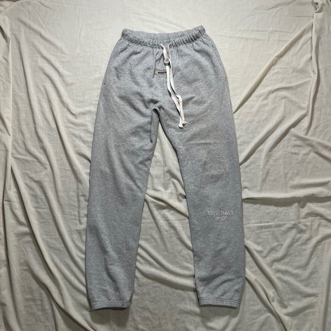 FOG Essential FW19 Sweatpants (Category: Joggers) located in Manila. Submitted by stakkhaus_ (Listing ID 1427079740, Image 1). Description: FOG Essential FW19 Sweatpants Very Good Condition Need wash again Measurement" Waist 30-34 Length 40.