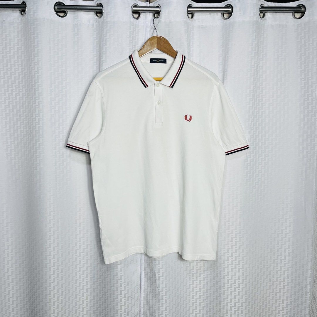 FRED PERRY TWIN TIPPED POLO SHIRT (Category: Tshirts & Polo Shirts ) located in Taguig. Submitted by selectthebest (Listing ID 1426993178, Image 1). Description: FRE PERRY TWIN TIPPED POLO SHIRT AUTHENTIC SIZE: LARGE DIMES: 22X28 GOOD AS NEW NO ISSUE TAGUIG CITY LOCATION.