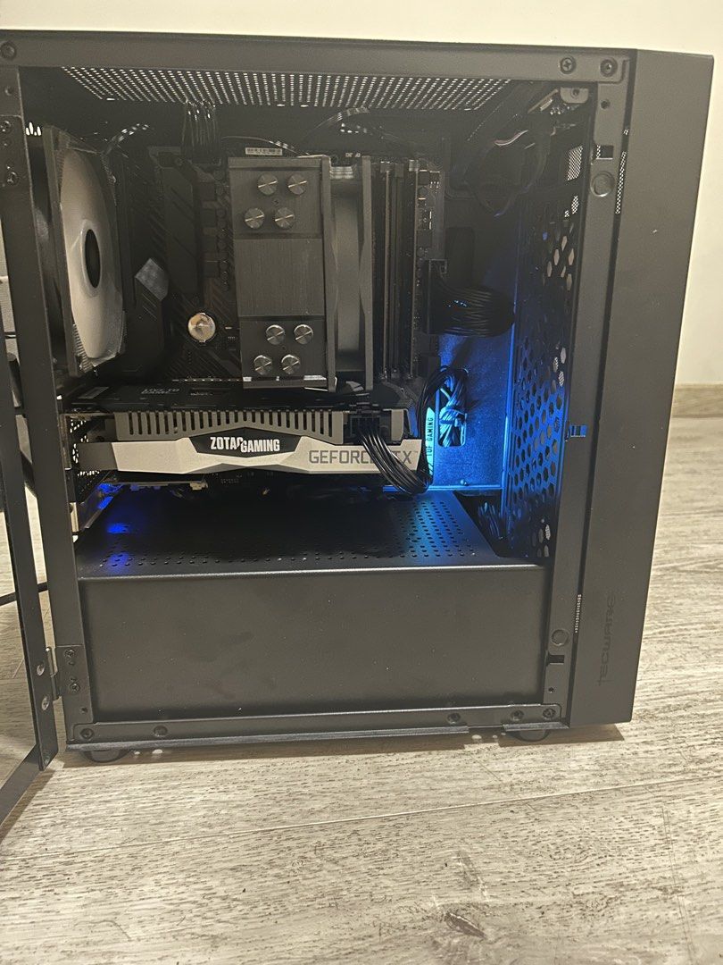 Gaming PC - Ryzen 5 5600X, RTX 2060 Super