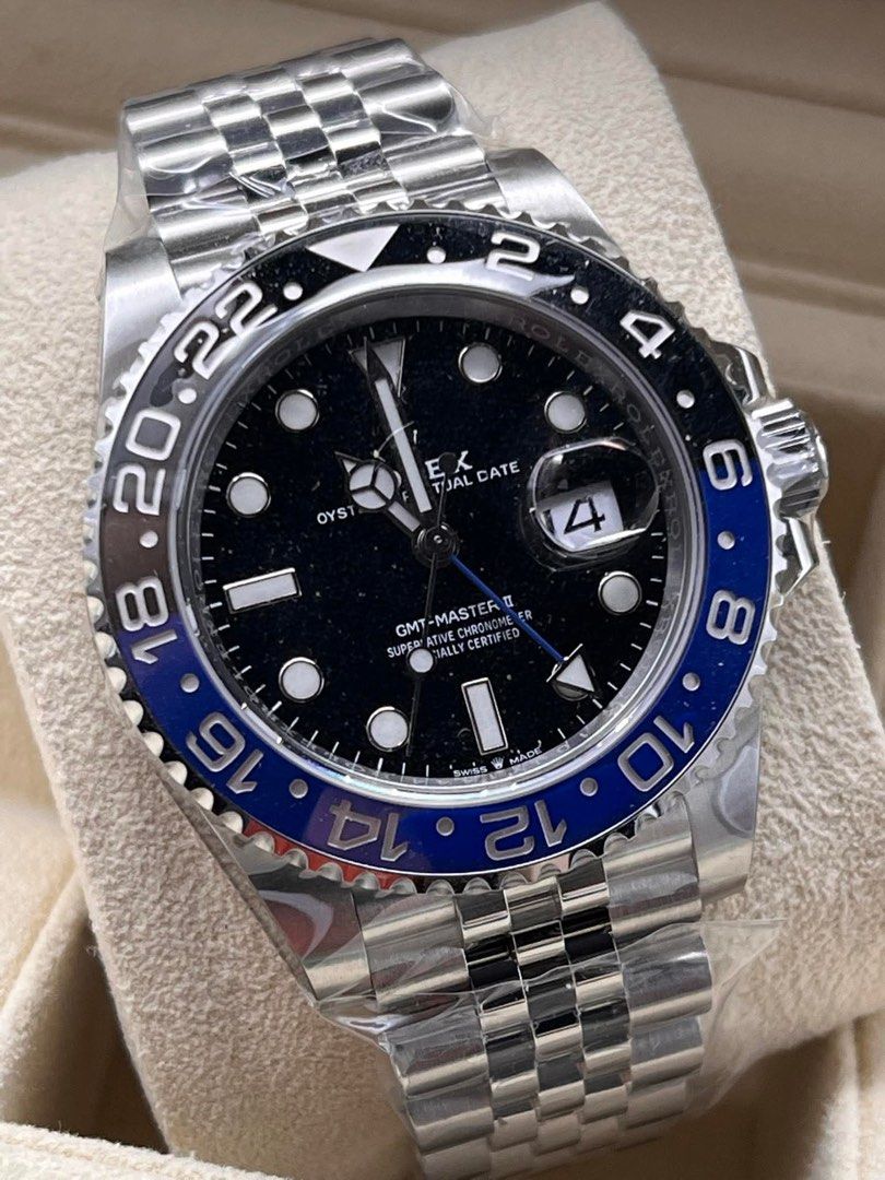 gmt batgirl (Category: Luxury Watches) located in Manila. Submitted by watchesbyjamesdy (Listing ID 1427040972, Image 1). Description: NEW GMT BATGIRL .