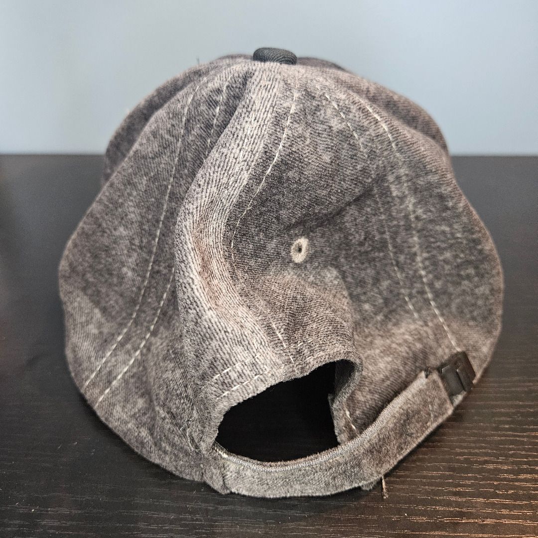 Golden Bear Split Panel Hat (Category: Caps & Hats) located in Santa Rosa. Submitted by mcaps26 (Listing ID 1427008208, Image 3). Description: Golden Bear Cap -Adjustable zip type lock Discounts for purchases of 3 or more caps. Drop a message for inquiries. .
