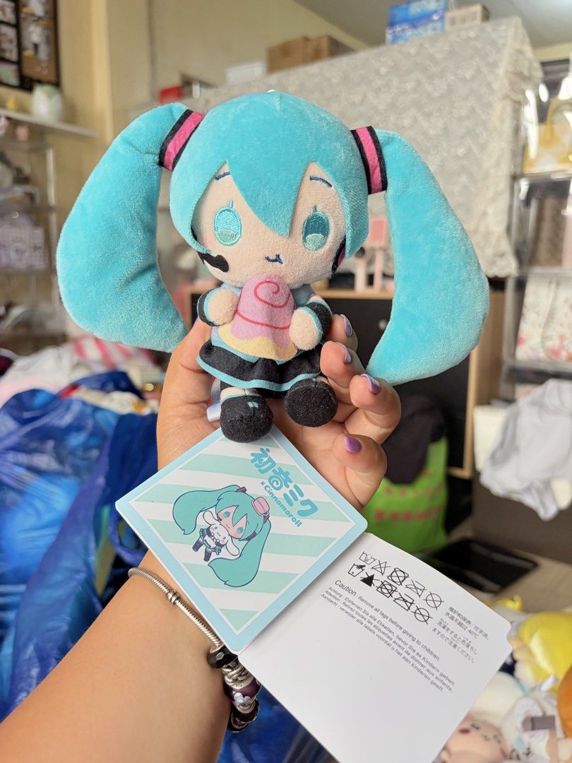 Hatsune Miku x Cinnamoroll Plush (Category: Plushies & Soft Toys) located in Dagupan City. Submitted by kawaiiiishop (Listing ID 1427070722, Image 3). Description: .