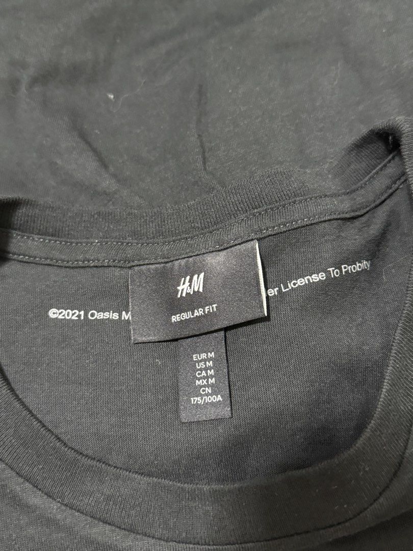 H&M Oasis T-shirt - Black (Category: Tshirts & Polo Shirts ) located in Manila. Submitted by charmaaa (Listing ID 1427011272, Image 3). Description: .