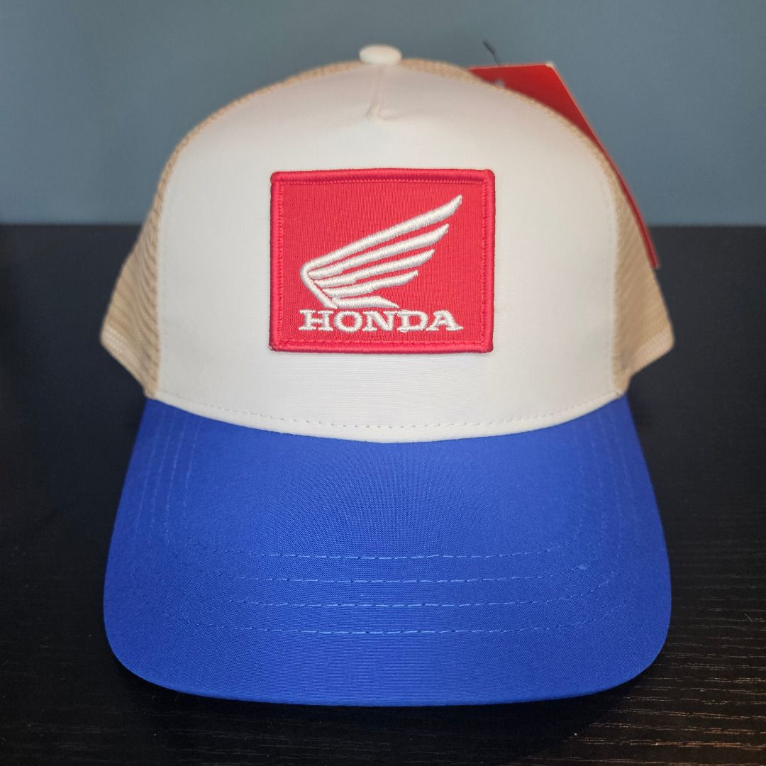 Honda Trucker Hat (Category: Caps & Hats) located in Santa Rosa. Submitted by mcaps26 (Listing ID 1427007607, Image 1). Description: Honda Trucker Cap -Adjustable snapback -with hang tag Discounts for purchases of 3 or more caps. Drop a message for inquiries. .